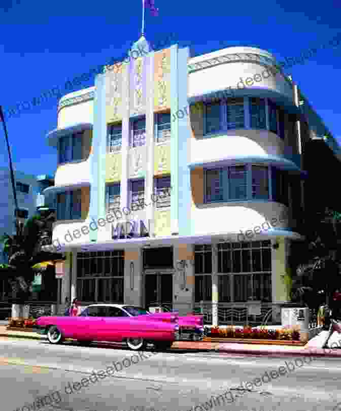 A Popular Beach In Miami With Art Deco Architecture. Unbelievable Pictures And Facts About Miami